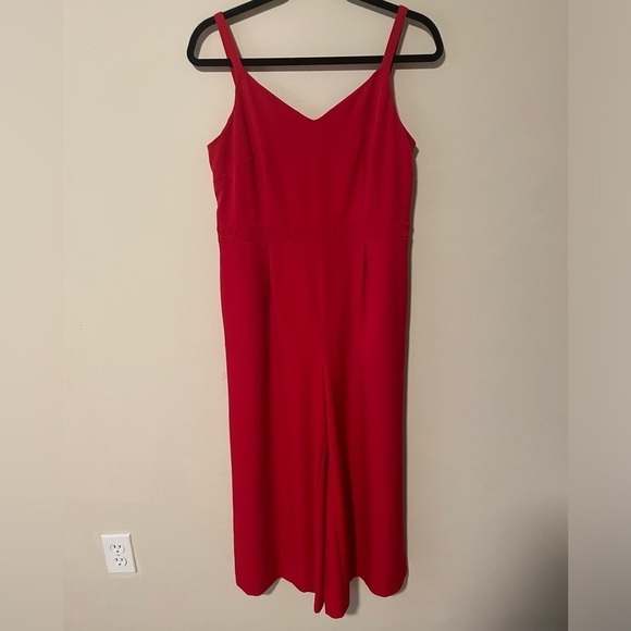 Loft red cropped jumper size 6. Empire waist, wide leg, machine wash, travels - Picture 1 of 6